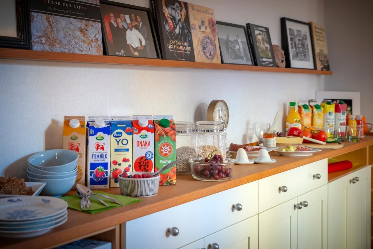 Fregatten Bed & Breakfast คาร์ลส์ครูนา ภายนอก รูปภาพ