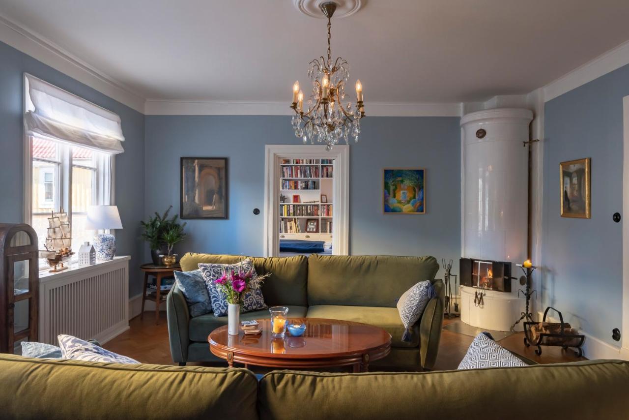 Fregatten Bed & Breakfast คาร์ลส์ครูนา ภายนอก รูปภาพ
