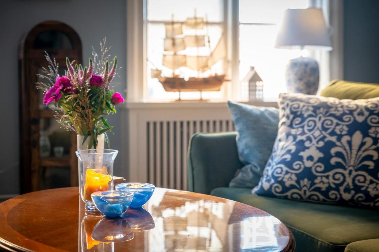 Fregatten Bed & Breakfast คาร์ลส์ครูนา ภายนอก รูปภาพ